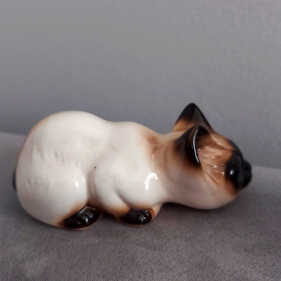 2 Vintage Enesco Siamese Cat Figurines MCM - Picture 6 of 9